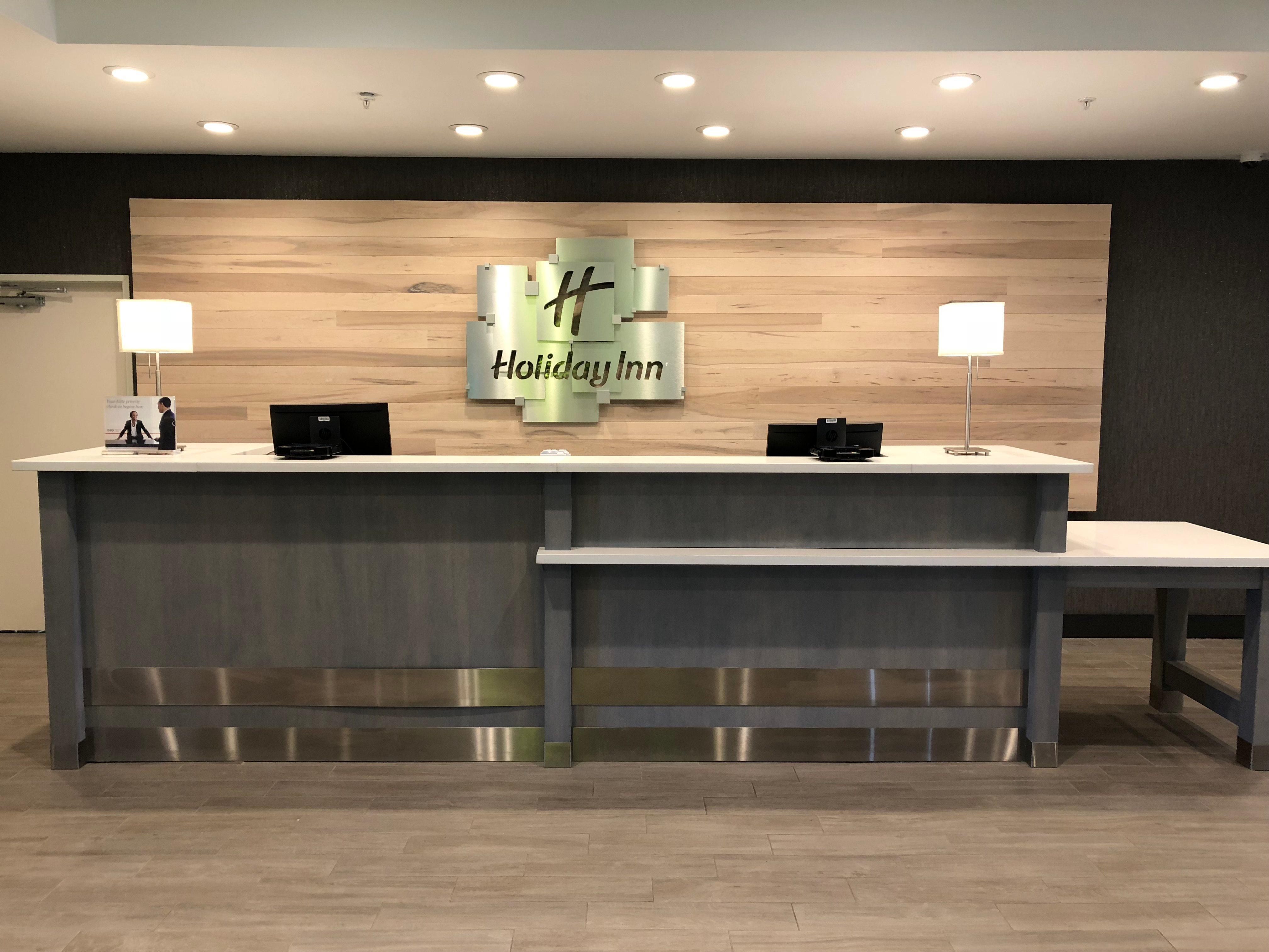 Holiday Inn & Suites Decatur-Forsyth By Ihg Exterior photo